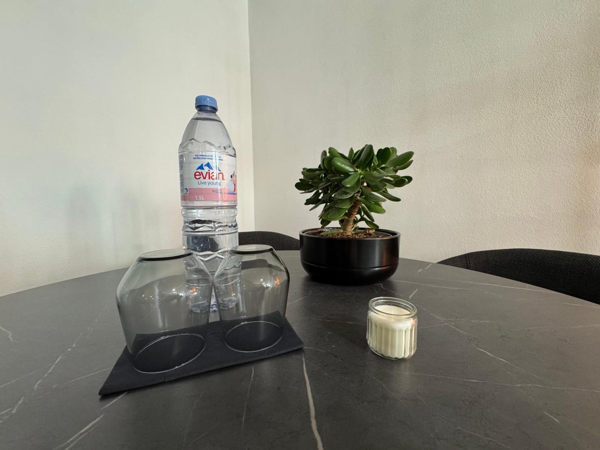 Appartement Au Rez-De-Chaussee En Vieille Ville De Porrentruy Eksteriør billede